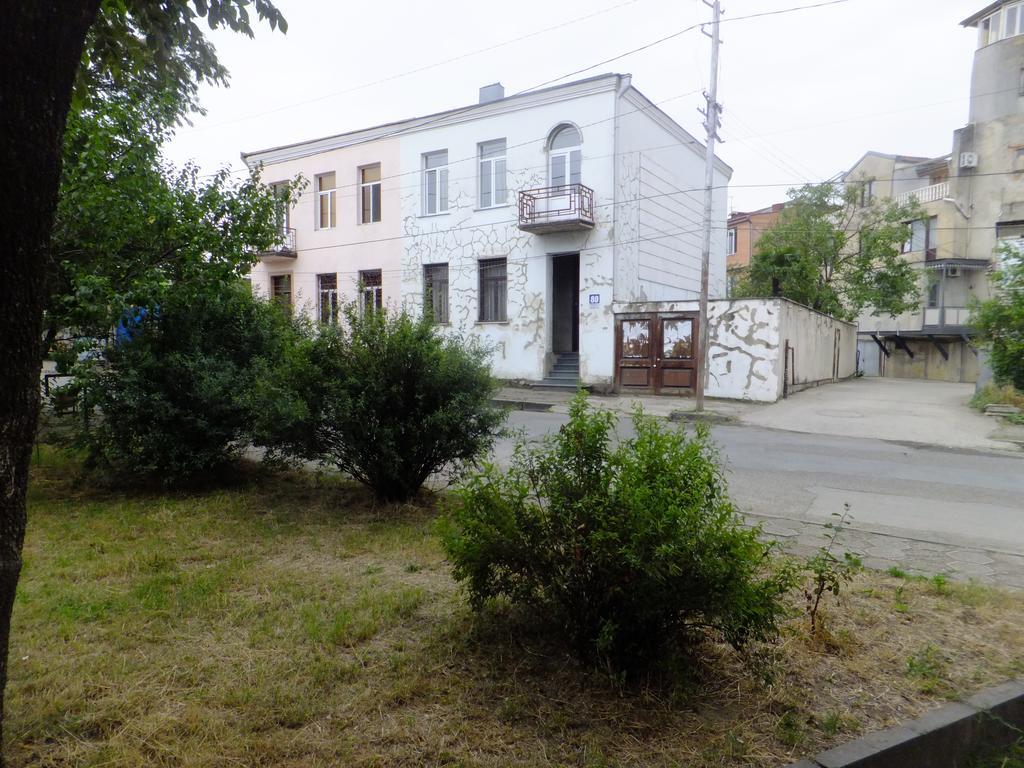 Hostel Mana Kutaisi Exterior photo